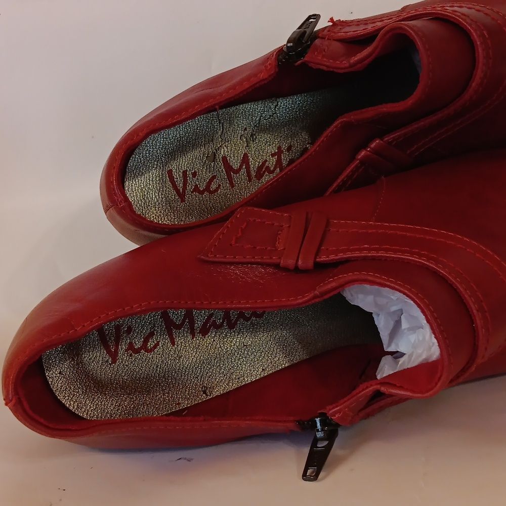Vic Matie Red Booties - Picture 10 of 12